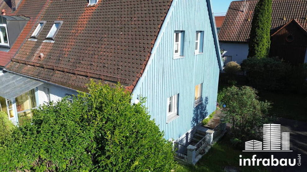 Kleine Perle mit Potenzial - Doppelhaushälfte in Augsburg Hammerschmiede!