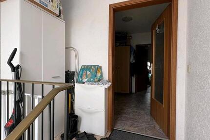 Wohnung Dachgeschoss 90qm, Schwalbach 5 zimmer