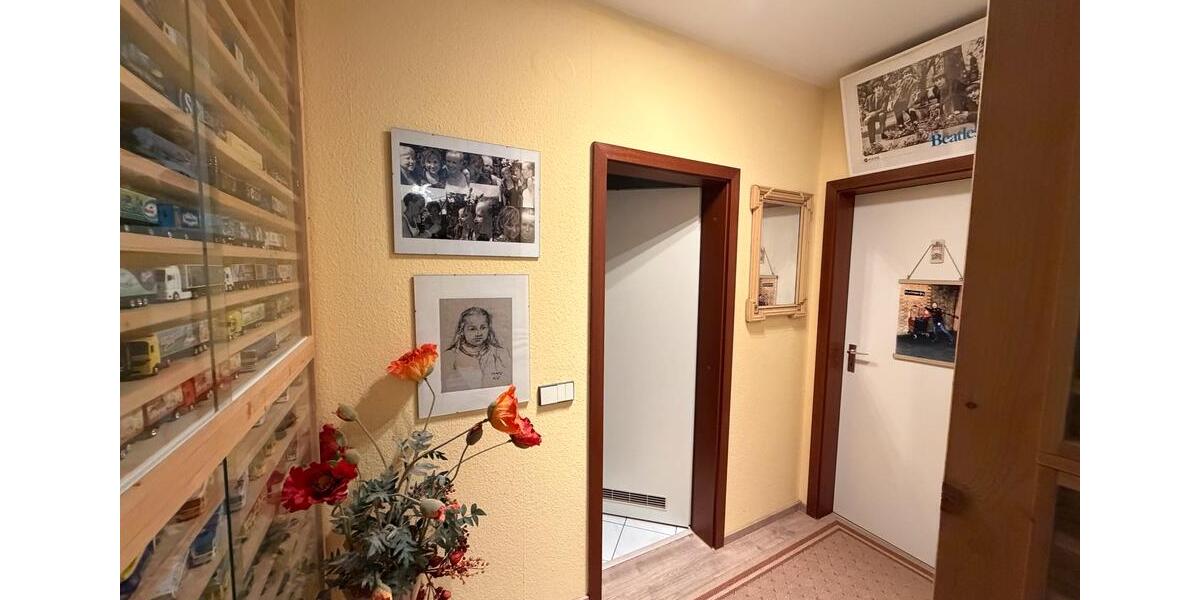 Etagenwohnung Kronshagen - 3 Zimmer, 92 m&sup2;, 320.000&euro; | Angebot:26882659