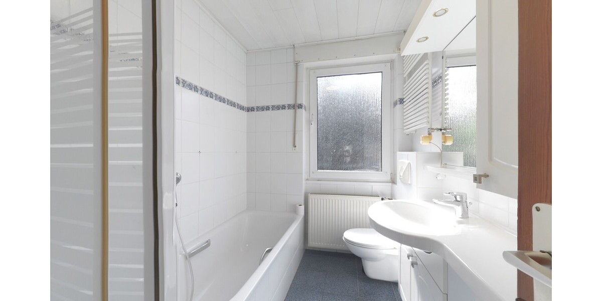 WürselenLinden-Neusen - Bungalow-Charme auf schönem Sonnengrundstück - Einfamilienhaus Würselen | Angebot:26991495