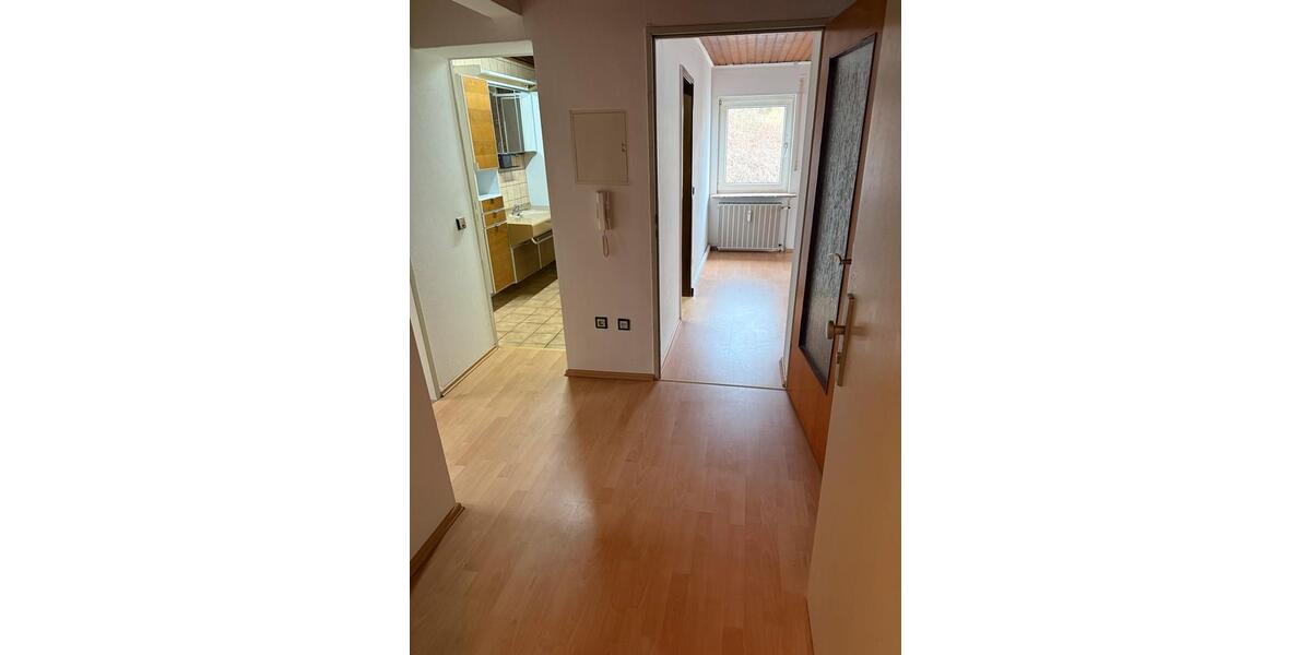 Etagenwohnung Borken (Hessen) - 2 Zimmer, 60 m&sup2;, 350&euro; | Angebot:25512353