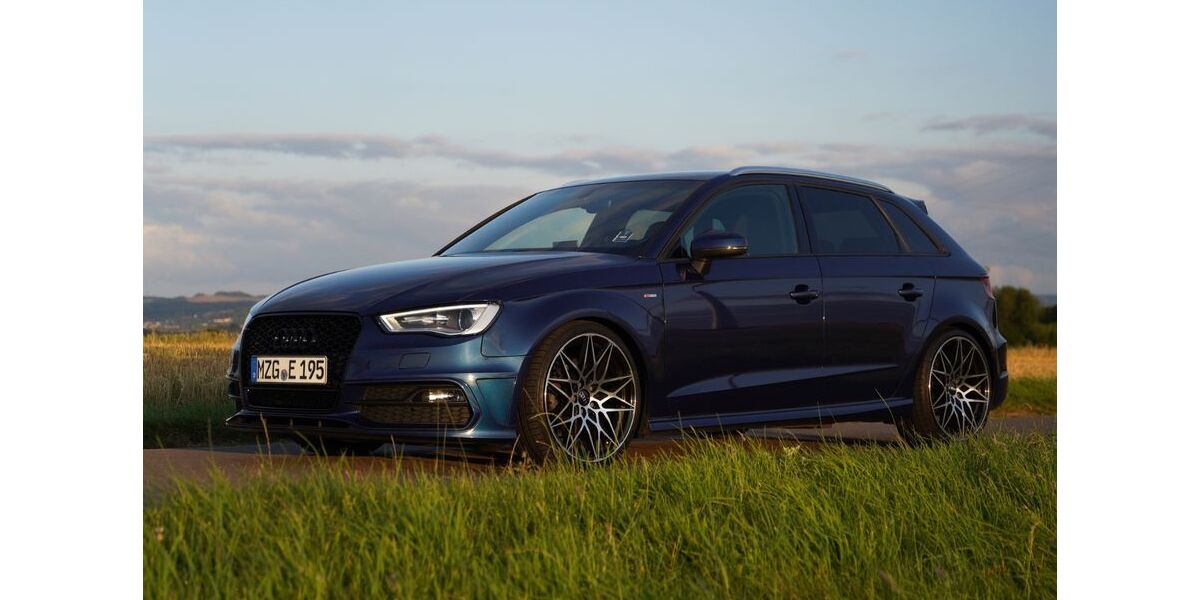 Audi A3 190.000 km 12.800 &euro; Losheim am See 66679