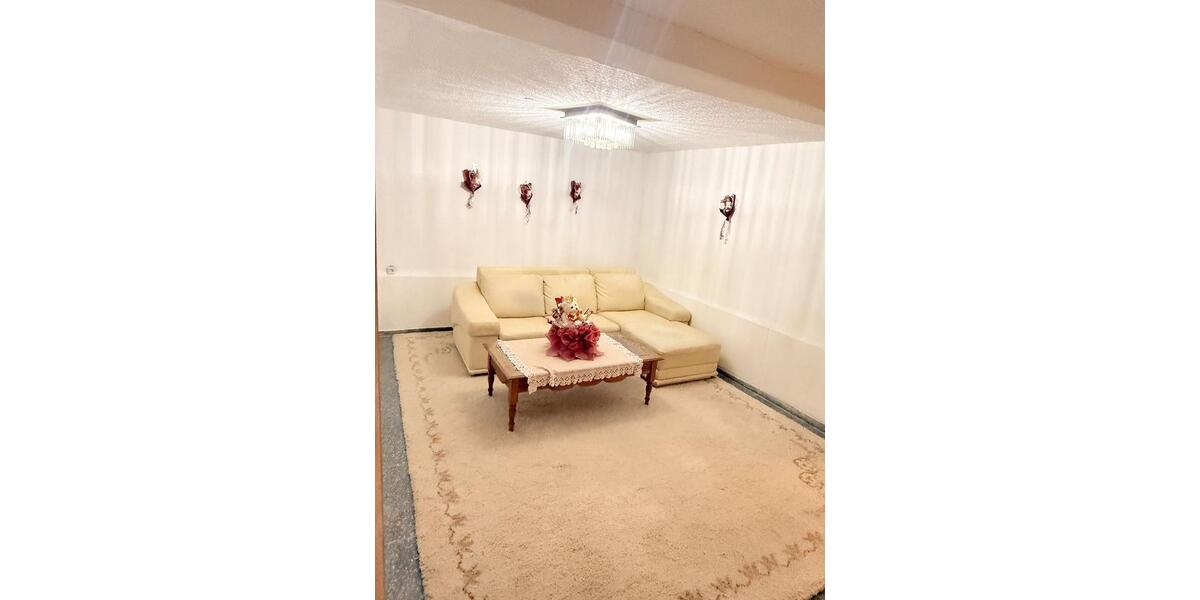 Gemütliche Ferienwohnung ,Monteurzimmer, Berufstätige, Firmengest 6 zimmer