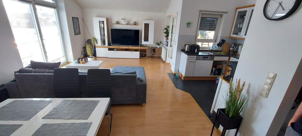 Dachgeschoßwohnung Schlüchtern - 3 Zimmer, 80 m&sup2;, 790&euro; | Angebot:26339688