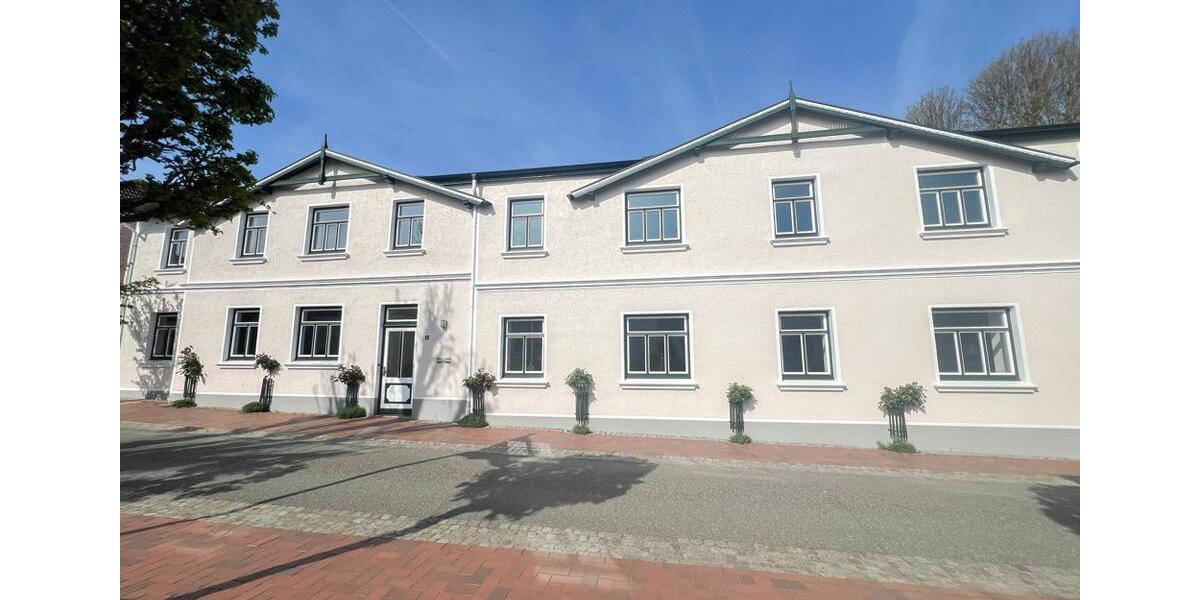 Großzügige Gewerbefläche mit ca. 81 m² Bürofläche im Zentrum von Büsum zu vermieten zimmer