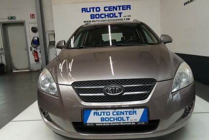 Kia ceed Sportswagon 155.000 km 3.300 &euro; Bocholt 46395