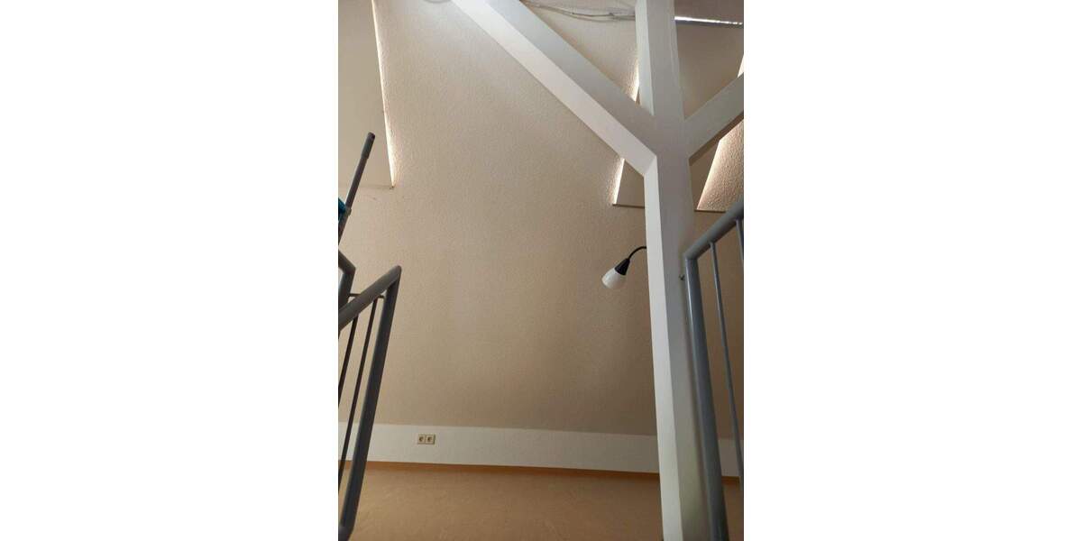 Etagenwohnung Sankt Ingbert St. Ingbert - 7 Zimmer, 200 m&sup2;, 329.000&euro; | Angebot:26787741
