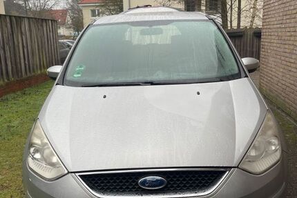 Ford Galaxy 276.604 km 3.000 € Oldenburg 26129