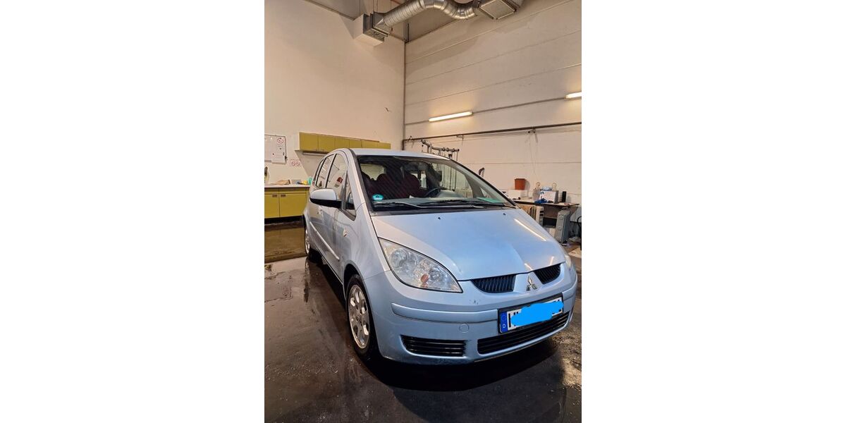 Mitsubishi Colt 243.336 km 1.200 &euro; Berlin 10319
