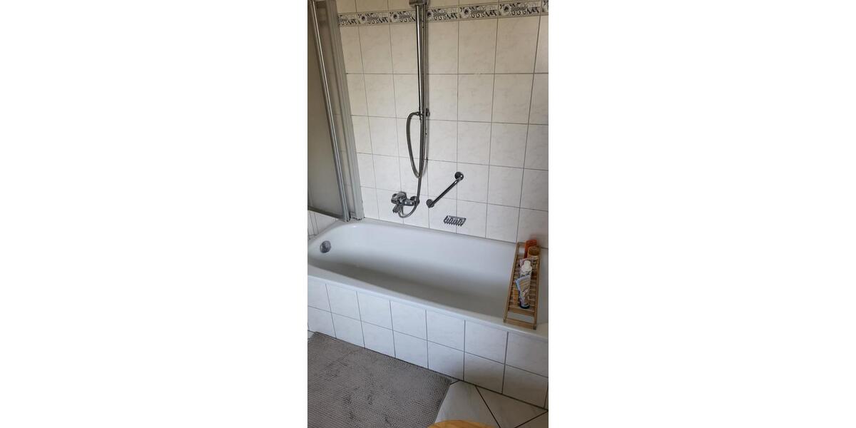 Etagenwohnung Bürstadt - 3 Zimmer, 85 m&sup2;, 980&euro; | Angebot:25571701