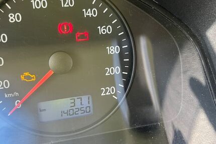 VW T5 Transporter 140.000 km 12.999 € Pforzheim 75172