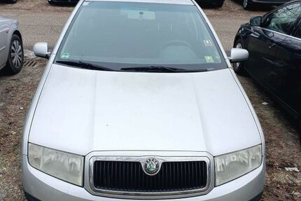 Skoda Fabia 149.000 km 1.700 &euro; München 81379
