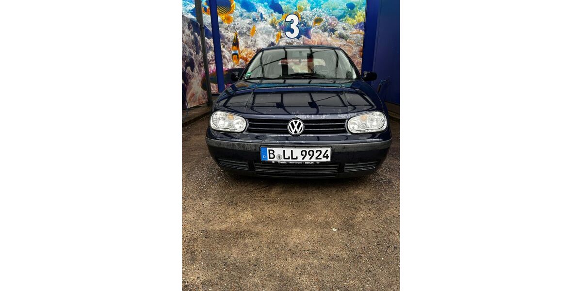 VW Golf 171.562 km 2.600 &euro; Berlin 12627