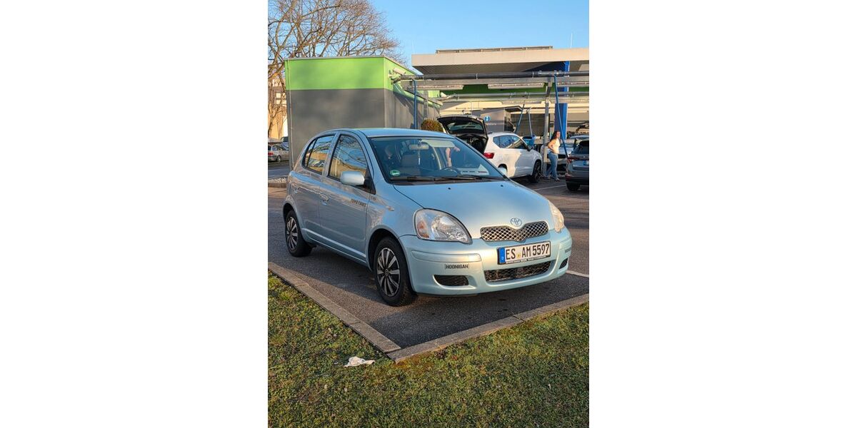 Toyota Yaris 209.000 km 3.000 &euro; Kirchheim 73230