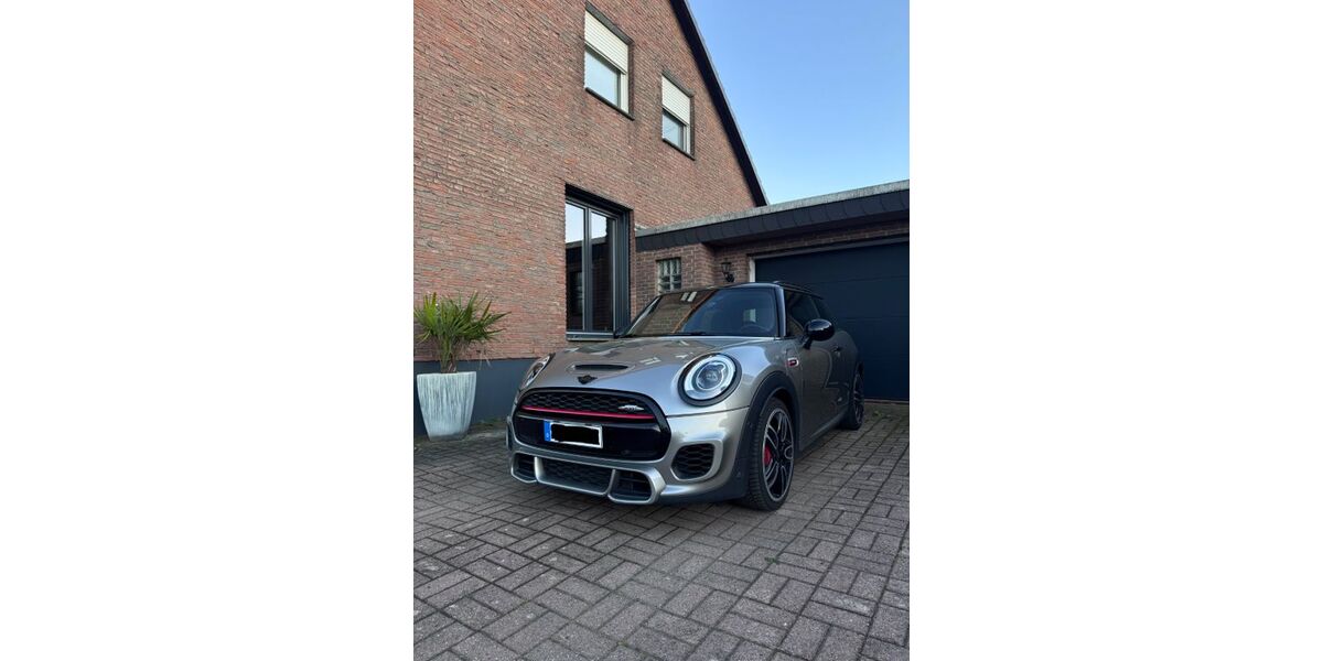 Mini John Cooper Works 146.000 km 15.799 &euro; Bad Pyrmont 31812