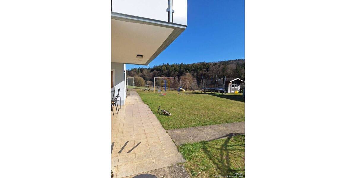 Etagenwohnung Greding - 9 Zimmer, 241 m&sup2;, 450.000&euro; | Angebot:25745121