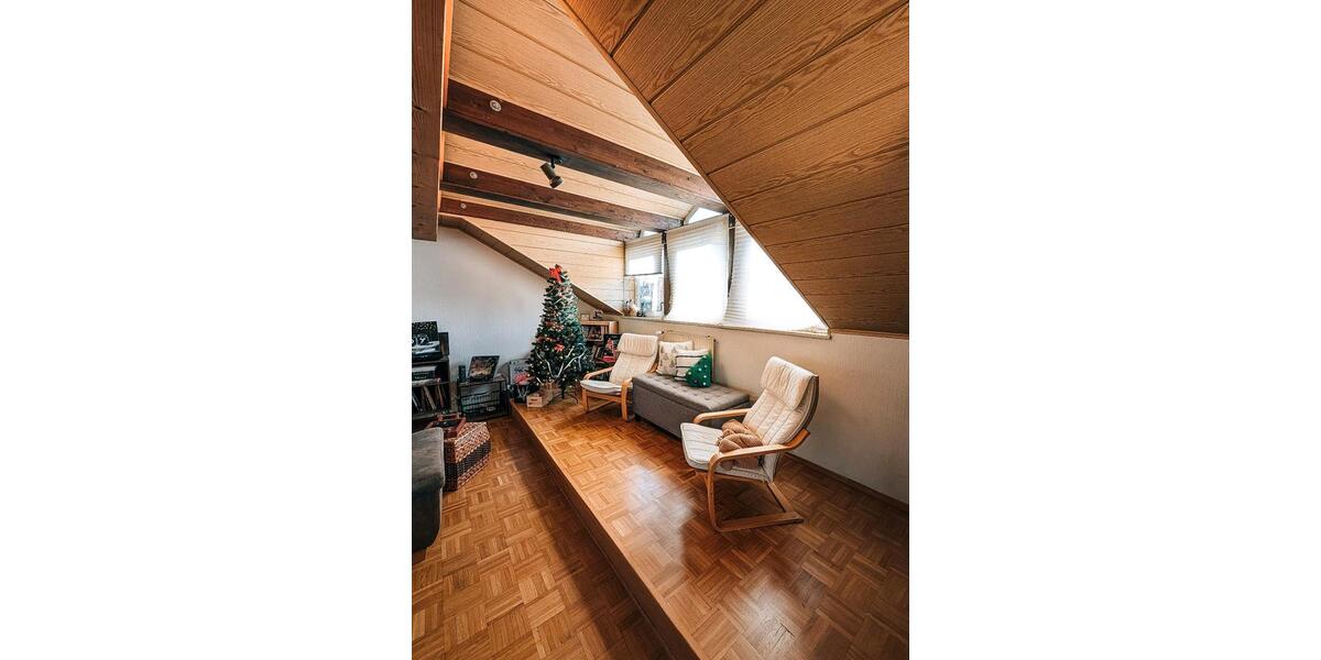 Moderne + Zentrale 114qm 4,5 Zimmer Wohnung in Kaiserslautern 4.5 zimmer