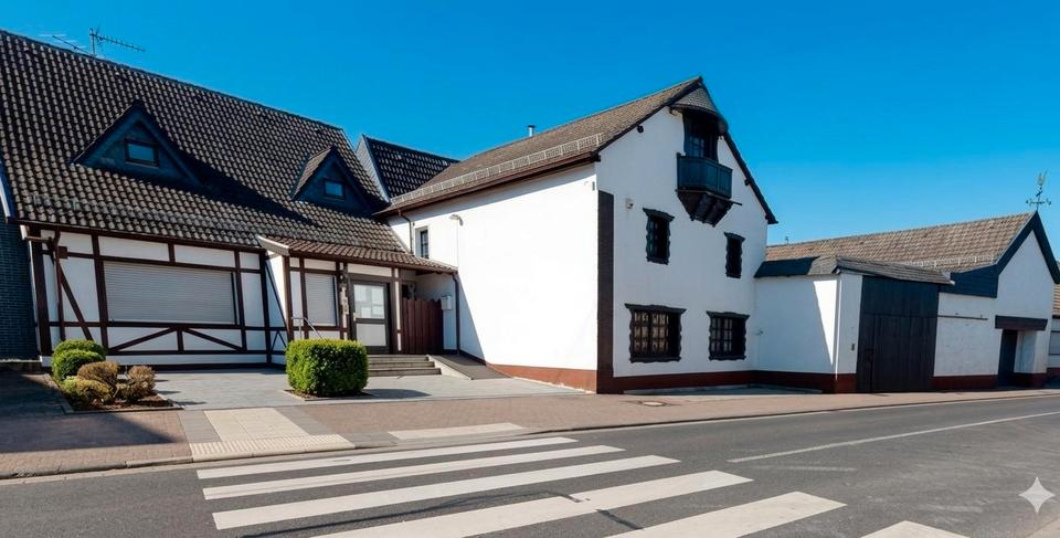 Bauernhaus, Landhaus Nettersheim - 18 Zimmer, 354 m&sup2;, 449.000&euro; | Angebot:26066035