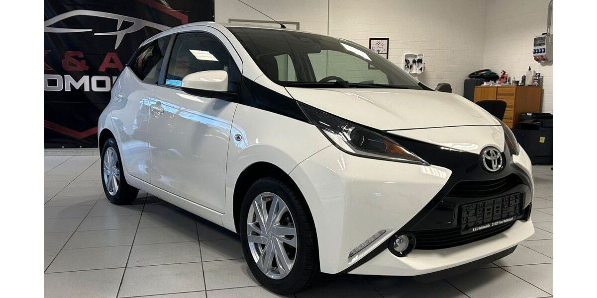 Toyota Aygo (X) 75.199 km 7.999 &euro; Neu Wulmstorf 21629