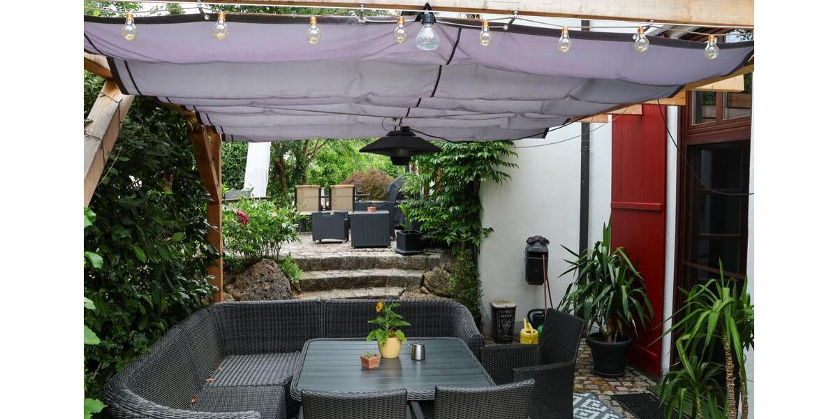Villa Ellingen - 7 Zimmer, 210 m&sup2;, 1.490.000&euro; | Angebot:26964819