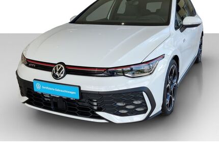 VW Golf 27.200 km 35.780 &euro; Füssen 87629