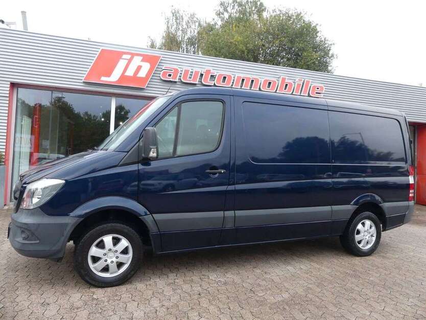 Mercedes-Benz Sprinter 59.986 km 21.900 € Langenhagen / Kaltenweide 30855