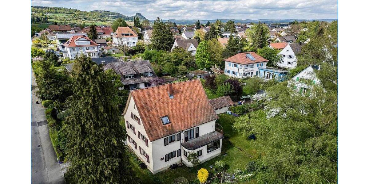 Einfamilienhaus Singen - 7 Zimmer, 240 m&sup2;, 695.000&euro; | Angebot:26364115