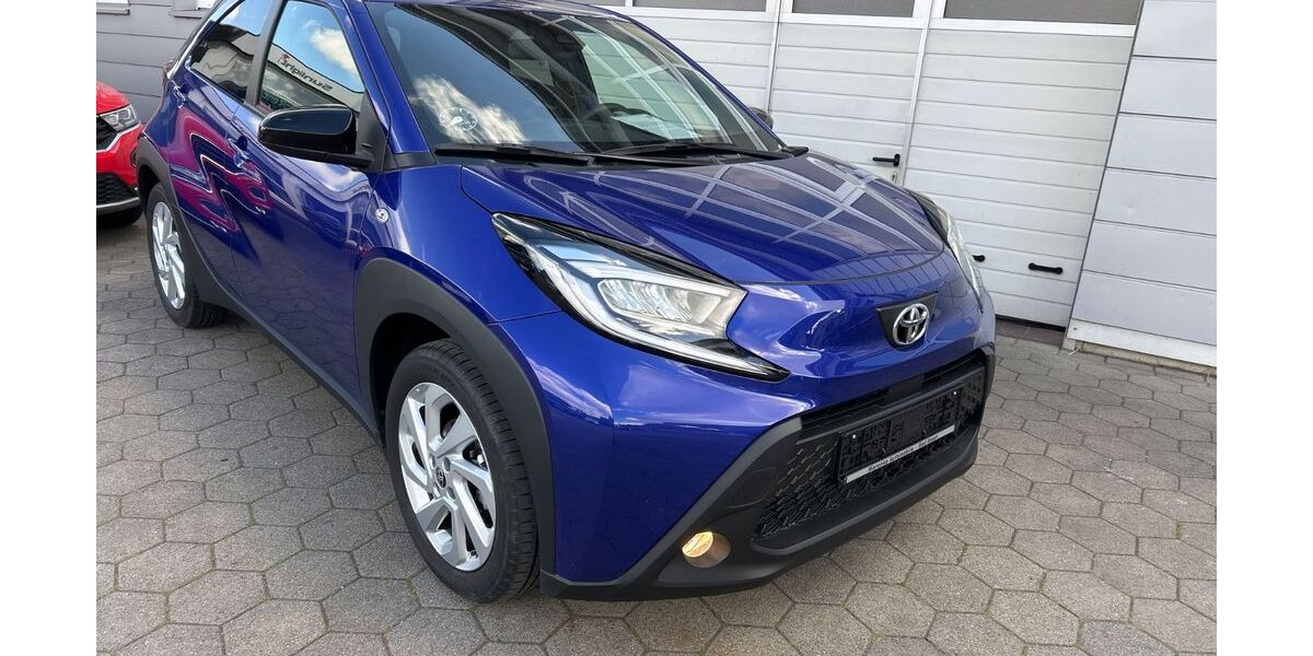 Toyota Aygo (X) 4.000 km 15.000 &euro; Bad Essen (LK Osnabrück) 49152