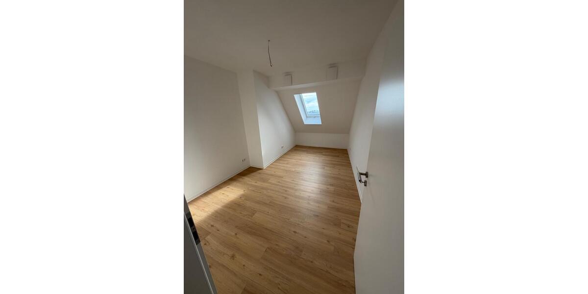 Dachgeschoßwohnung Bamberg Bamberg-Ost - 2 Zimmer, 63 m&sup2;, 940&euro; | Angebot:26313123