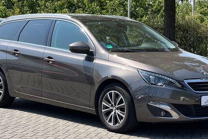 Peugeot 308 136.480 km 9.495 € Lampertheim-Hüttenfeld 68623