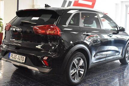 Kia Niro 136.237 km 15.870 € Nürnberg 90431