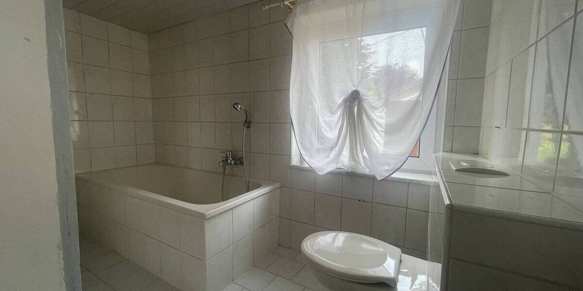 Einfamilienhaus Großröhrsdorf Hauswalde - 5 Zimmer, 133 m&sup2;, 120.000&euro; | Angebot:26787874