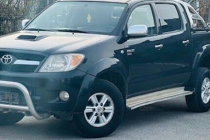 Toyota Hilux 154.210 km 13.999 &euro; Wuppertal 42389