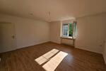 Etagenwohnung Dillingen (Saar) - 4 Zimmer, 100 m&sup2;, 750&euro; | Angebot:26616845