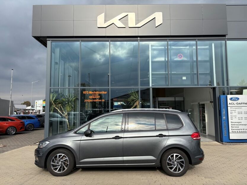 VW Touran 90.158 km 19.850 € Leipzig 04316