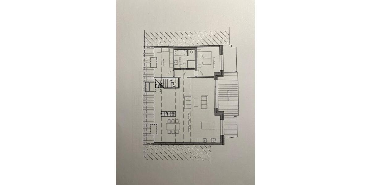 Dachgeschoßwohnung Hannover Vahrenwald-List - 3 Zimmer, 130 m&sup2;, 1.650&euro; | Angebot:24983588