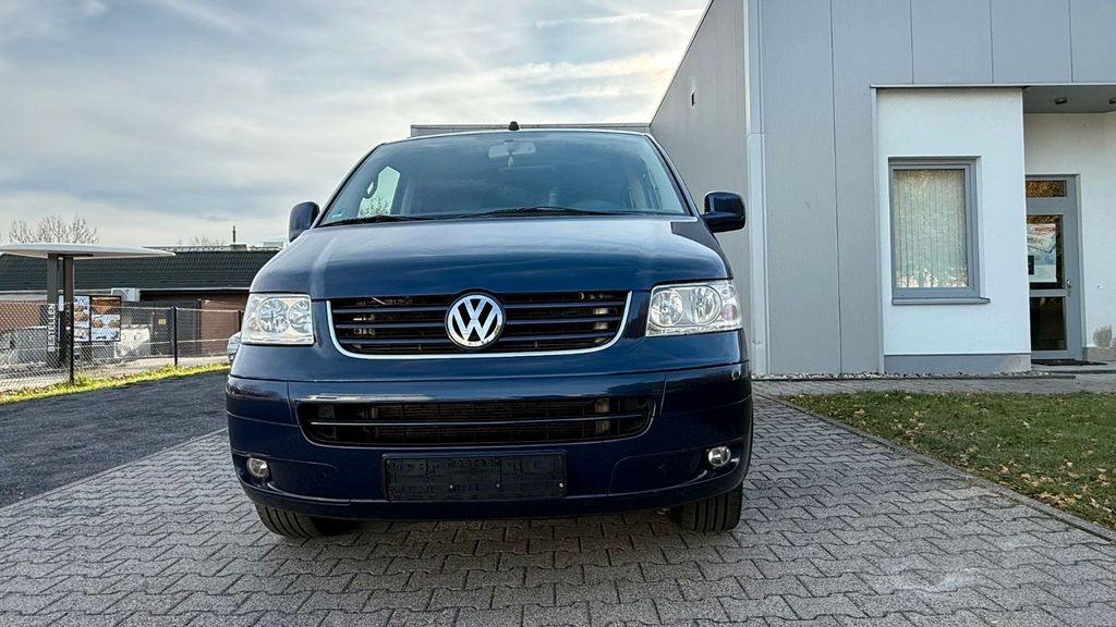 VW T5 Transporter 410.000 km 9.999 &euro; GELDERN 47608