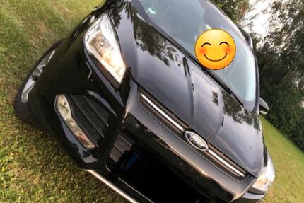 Ford Kuga 121.990 km 10.700 € Ellenberg 73488