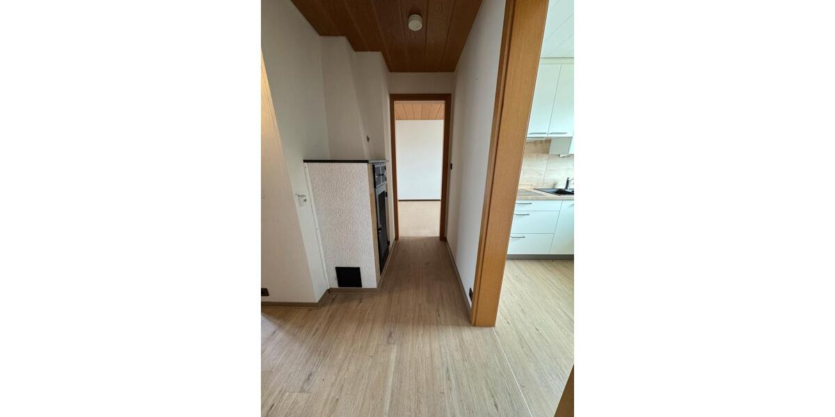 Etagenwohnung Sindelfingen Eichholz - 3 Zimmer, 68 m&sup2;, 1.190&euro; | Angebot:25517072
