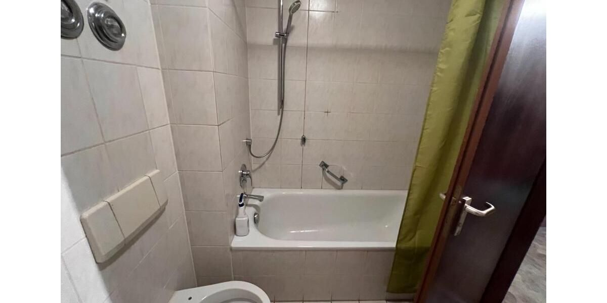 Etagenwohnung Würzburg Heuchelhof - 2 Zimmer, 60 m&sup2;, 210.000&euro; | Angebot:27297027
