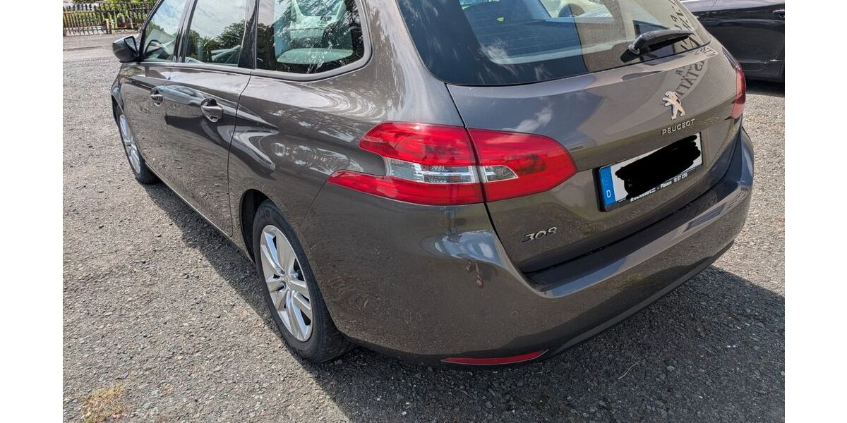 Peugeot 308 114.500 km 5.000 &euro; Bösenbrunn 08606