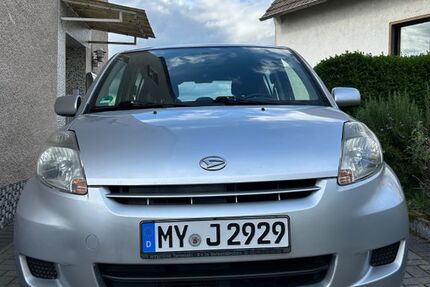 Daihatsu Sirion
