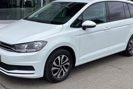 VW Touran 57.800 km 25.990 &euro; Aulendorf 88326