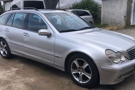Mercedes C 220