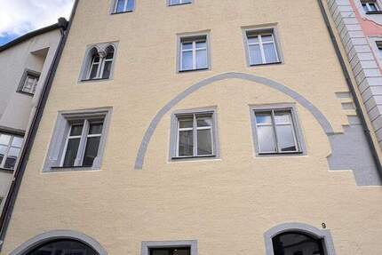 ***WG-Haus, kleines Studentenwohnheim mitten in Regensburg*** 1 zimmer