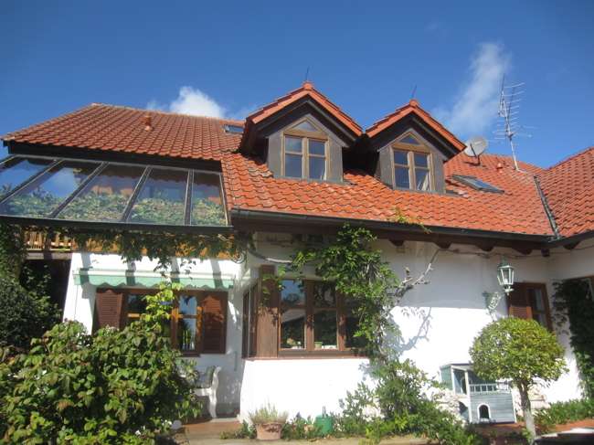 Haus zum Kaufen in Moosthenning 869.000 € 300 m²