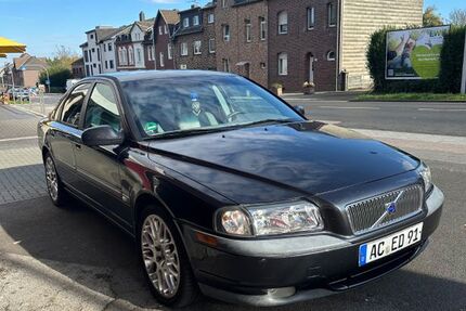 Volvo S80 219.000 km 4.499 € Aachen 52080
