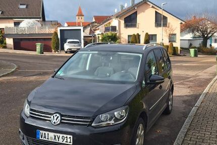 VW Touran 179.200 km 6.900 &euro; Eberdingen-Nussdorf 71735