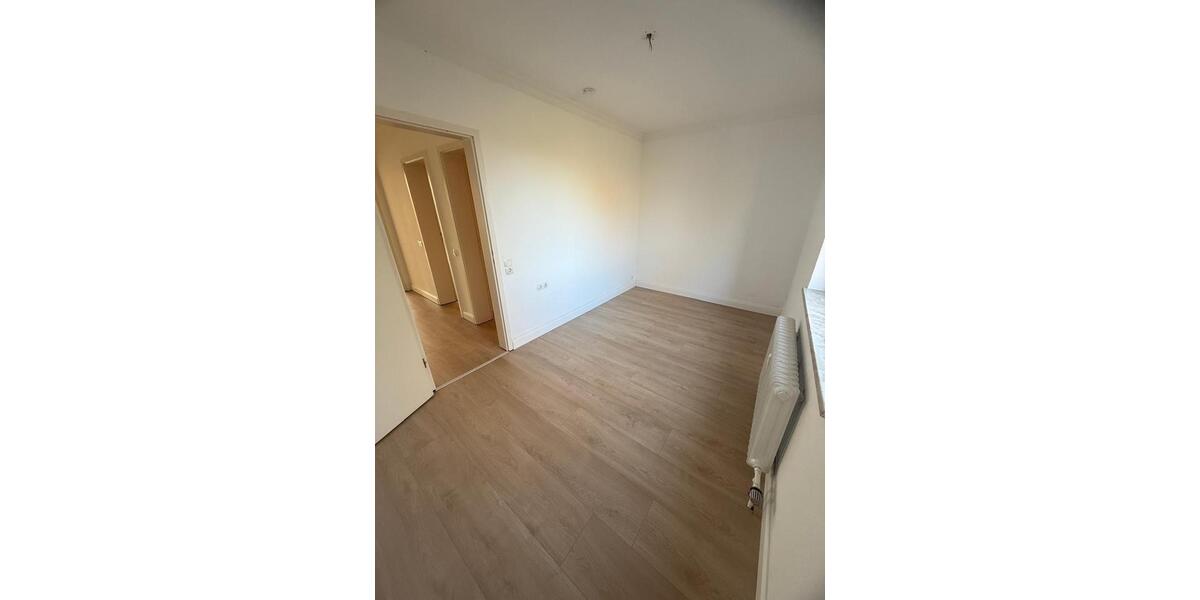Etagenwohnung Oststeinbek - 3 Zimmer, 95 m&sup2;, 1.980&euro; | Angebot:26403151