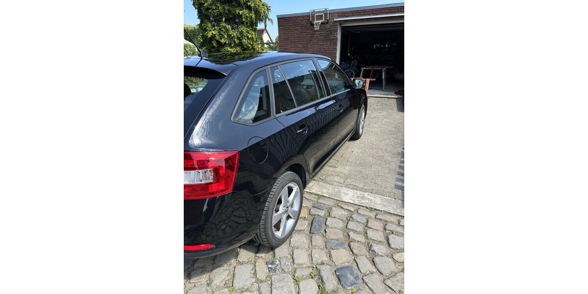 Skoda Rapid 139.000 km 7.700 € Hohenhameln 31249